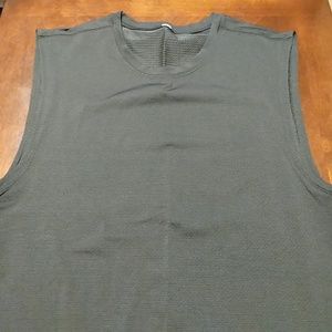 Sleeveless black shirt Lululemon